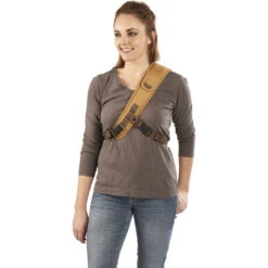 Kelty Spur 9L Sling Pack | Canyon Brown 22 Kelty Spur 9L Sling Pack | Canyon Brown -Kelty KL17 Spur CanyonBrown onbodyfront2