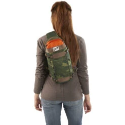 Kelty Spur 9L Sling Pack | Green Camo -Kelty KL17 Spur camo onbodyback3