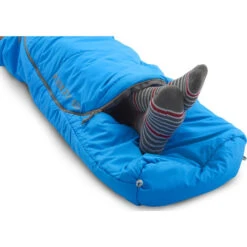 Kelty Rambler 50F Synthetic Sleeping Bag | Blue -Kelty Rambler bag blue feet KL16