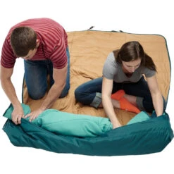 Kelty Shindig Blanket | Deep Teal/Latigo Bay 22 Kelty Shindig Blanket | Deep Teal/Latigo Bay -Kelty ShindigBlanket deepTeal latigoBay feature4 KL17