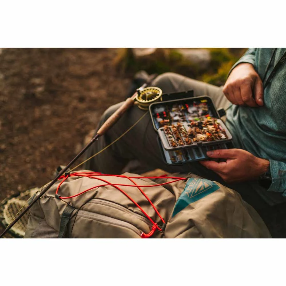 Kelty Redwing 36L Daypack - Duck Green/Burnt Olive 11 Kelty Redwing 36L Daypack - Duck Green/Burnt Olive - Image 9